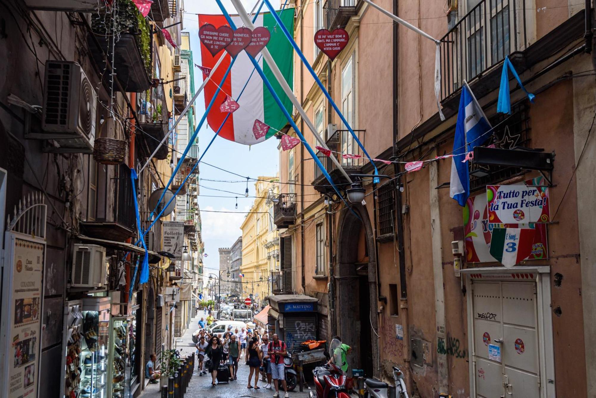Toledo 26 * Napoli